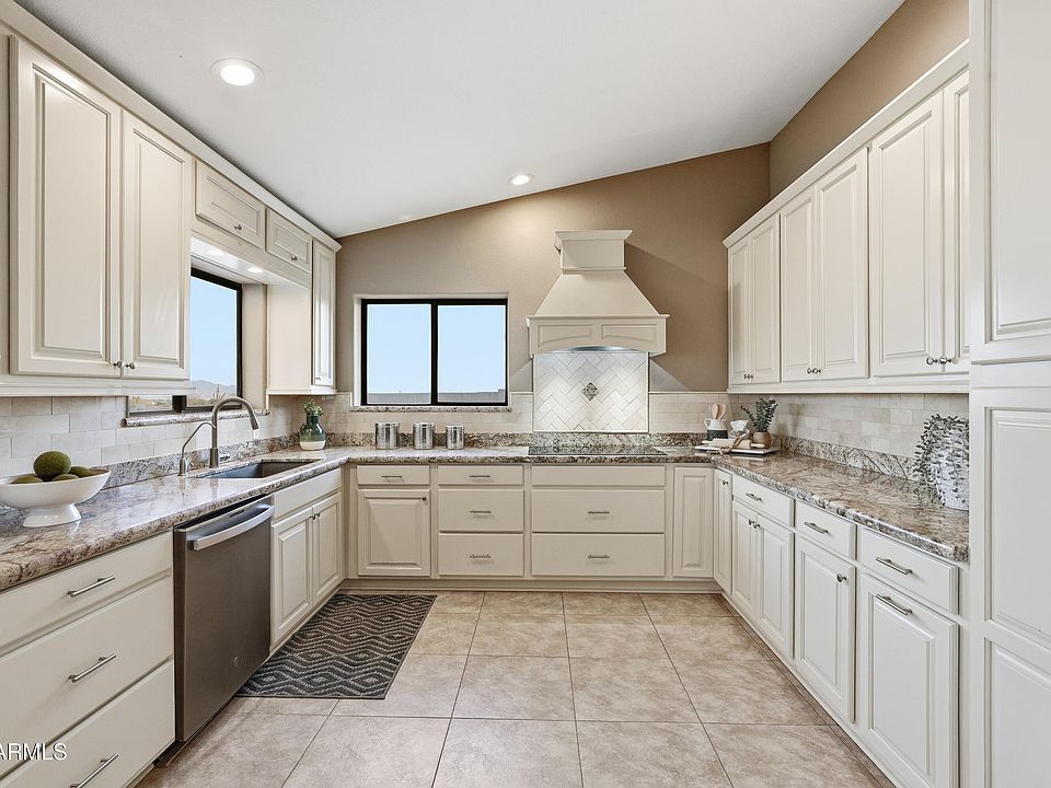 1st image of 5001 N TUTHILL Road