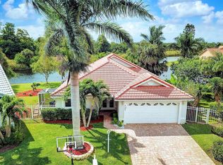 21221 Sawmill Ct, Boca Raton, FL 33498