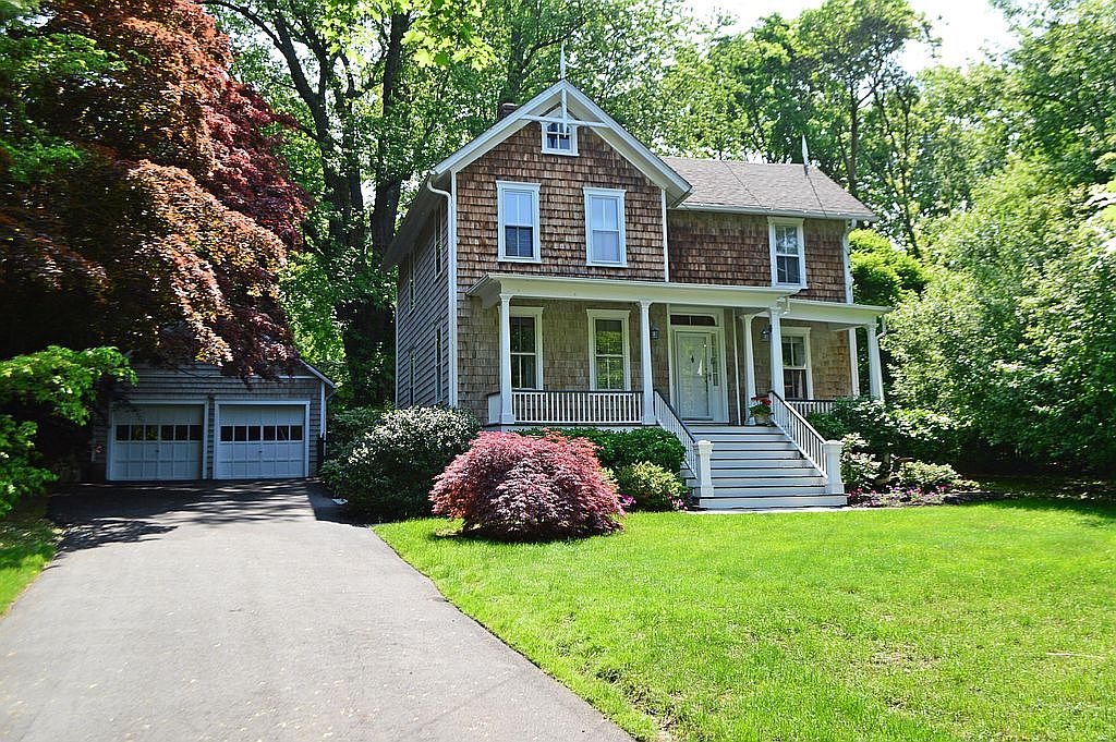 39 Gnarled Hollow Rd, East Setauket, NY 11733 Zillow