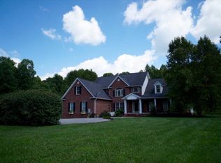 4045 Officers Chapel Rd, Cookeville, TN 38506