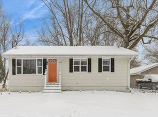 1808 W 5th Ave, Indianola, IA 50125