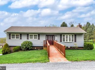 14458 Johnny Dr, Stewartstown, PA 17363