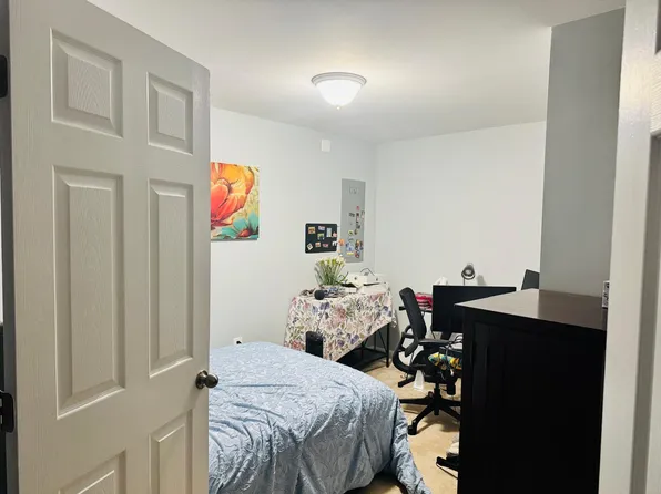 9094 Dawkins Dr APT Basement, Bristow, VA 20136