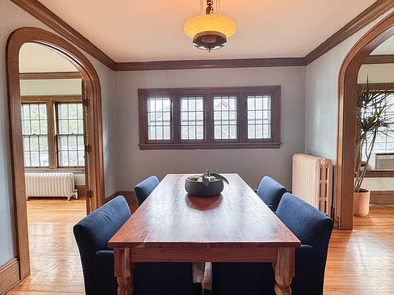 3237 Emerson Ave S — Photo 5