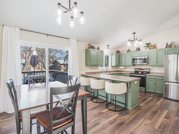 2nd image of 233 Pleasant Ridge Dr