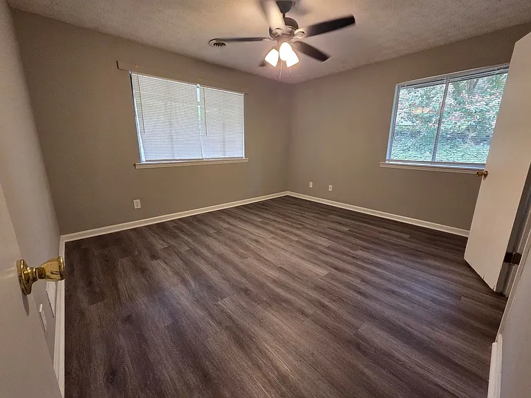 82 Cedar Dr #A — Photo 10