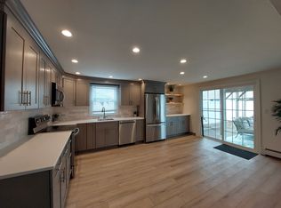 563 Long Beach Rd FLOOR 1, Island Park, NY 11558