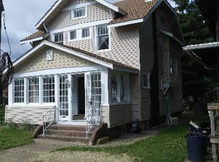 310 Lighthouse St, Erie, PA 16507