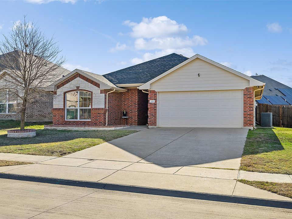 1st image of 604 Antonio Ln