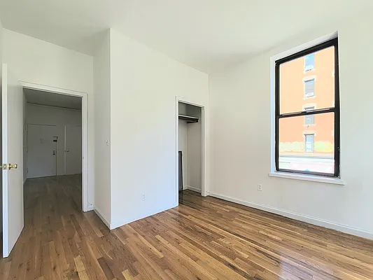 Rented by AZ REALTY NYC LLC | media 8