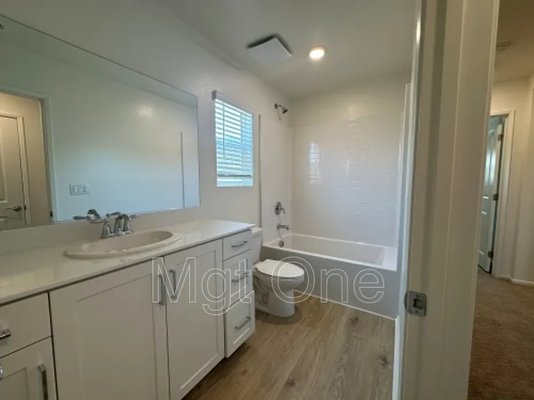 26170 Gentry Ave — Photo 24