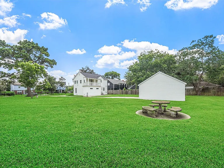 3809 Southmore Blvd — Photo 15