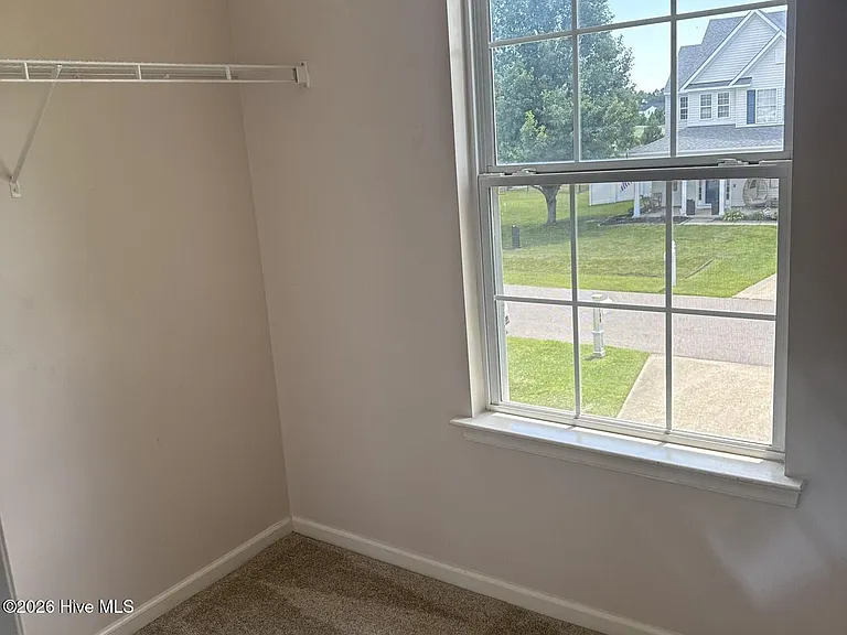 188 Eagleton Cir — Photo 22