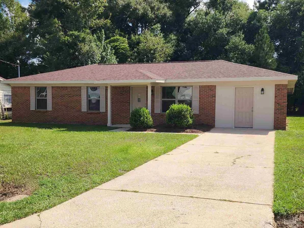 313 Woodlawn Ave, Atmore, AL 36502