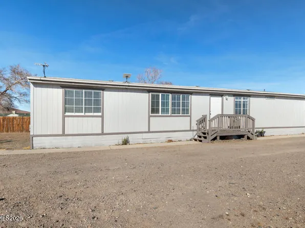 2575 Tonopah St, Silver Springs, NV 89429
