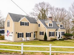 4 Bayberry Ln, Cohasset, MA 02025