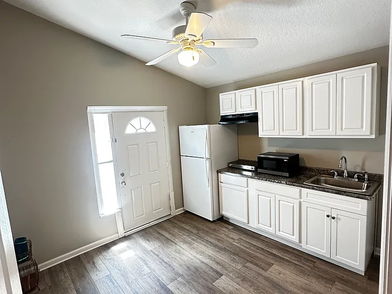 2384 Flamingo Lakes Dr #B — Photo 13