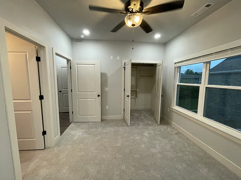 3064 S Old Missouri Rd #D — Photo 9
