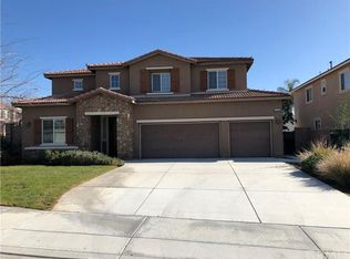 4393 Falconer Dr, Riverside, CA 92505