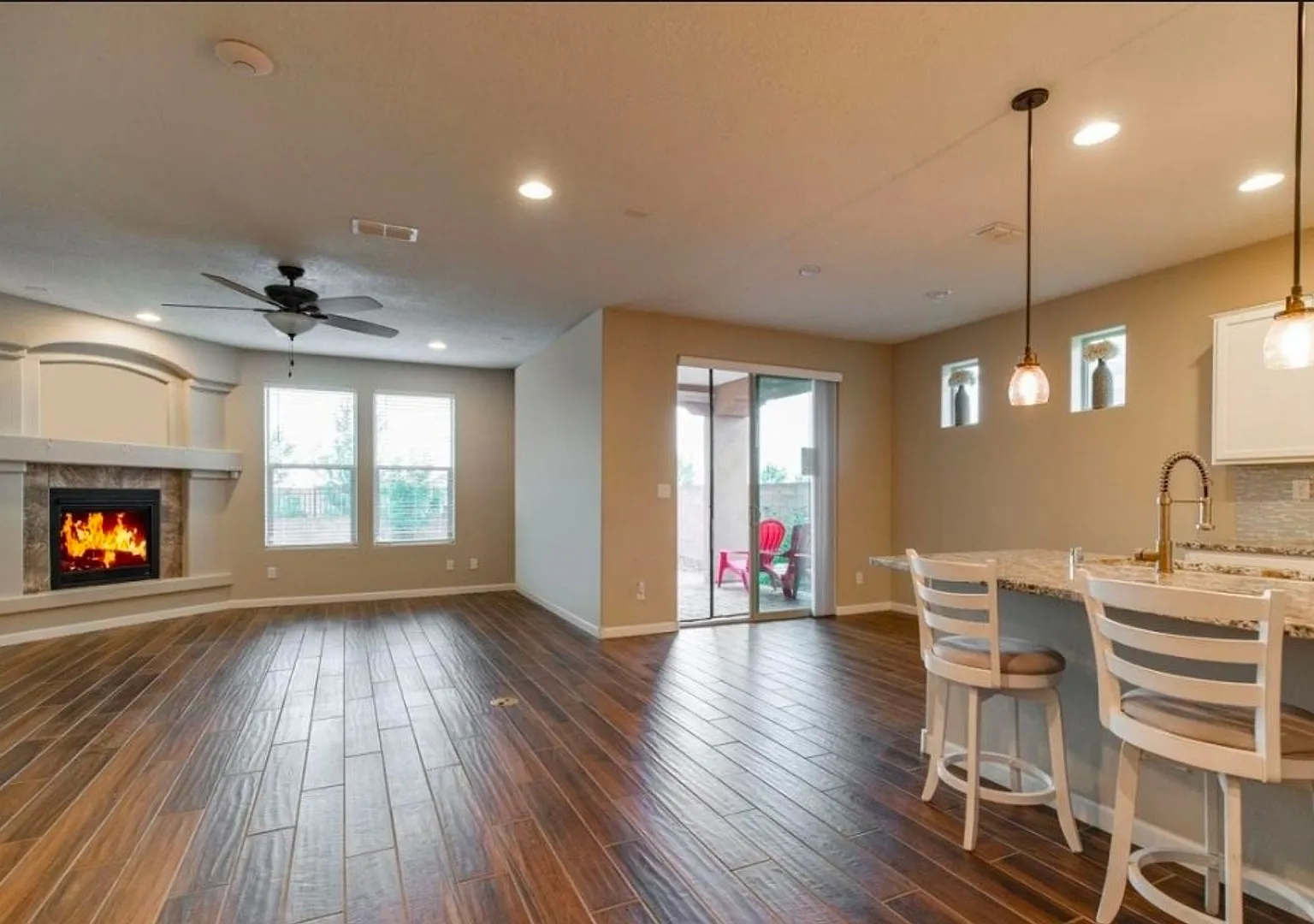4704 Viento Del Norte - Las Soleras Neighborhood — Photo 2