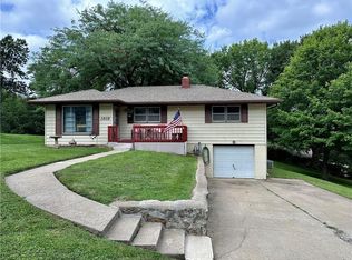 1919 Manchester Rd, Saint Joseph, MO 64505