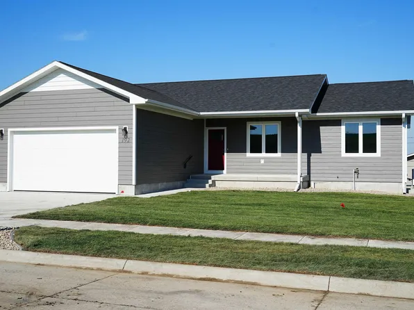 192 Novak St, Platte Center, NE 68653