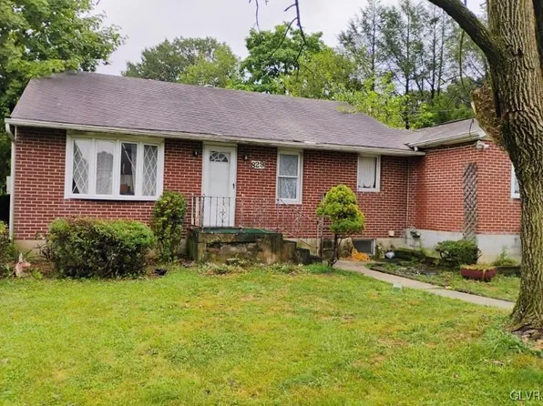 829 Stones Crossing Rd, Easton, PA 18045