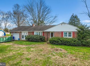 1712 Windy Hill Rd, Lancaster, PA 17602