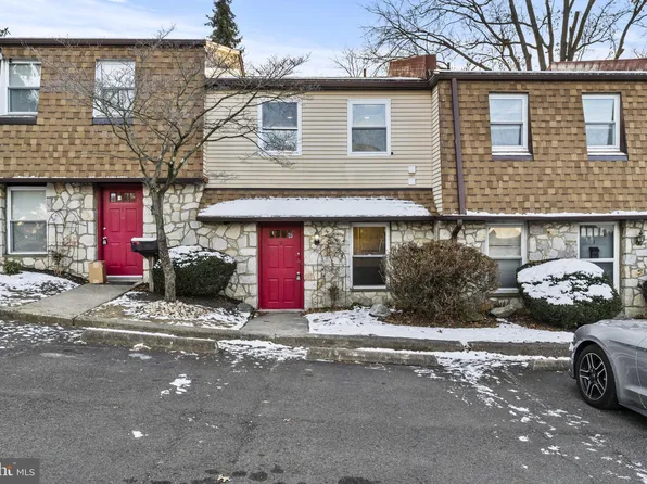 106 Susan Dr Suite 2, Elkins Park, PA 19027
