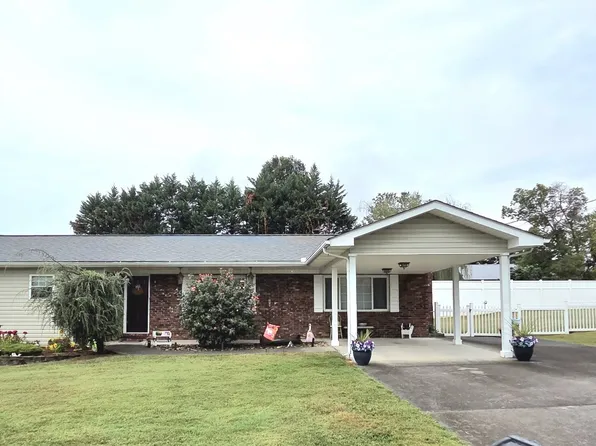 508 S Asbury Dr, Pigeon Forge, TN 37863