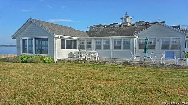 6 bed, 2603 sqft, $7,300 — Photo 3