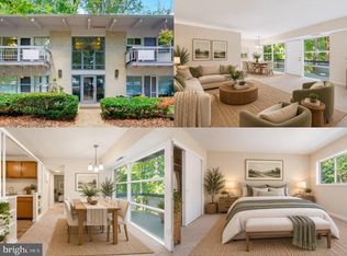 7716 Donnybrook Ct Suite 102, Annandale, VA 22003