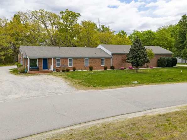 101 Lea Rd, Kenbridge, VA 23944