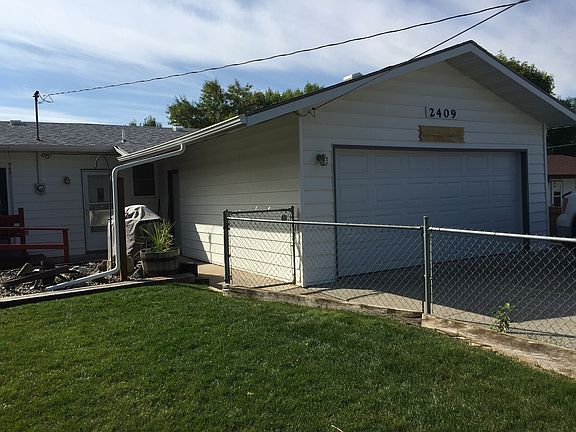 4th image of 2409 6th Ave S