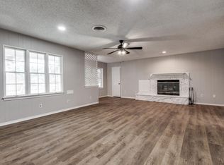 525 Harvard Dr, Mesquite, TX 75149