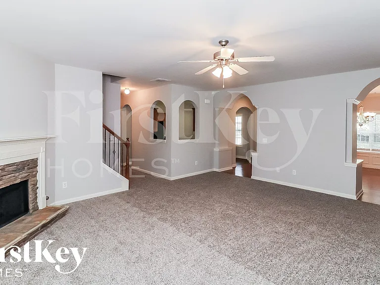 84 Ivey Meadow Dr — Photo 3
