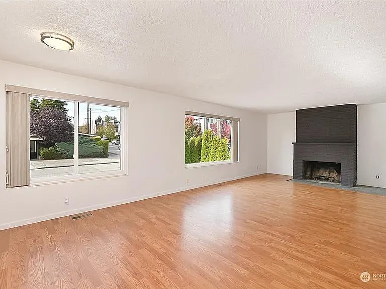 869 NW 85th St #869 — Photo 3