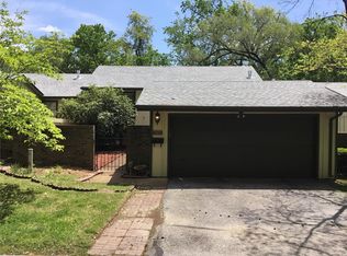 11028 Sugartrail Dr, Saint Louis, MO 63136