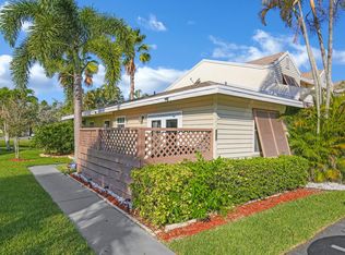 301 W Hemingway Cir #157, Margate, FL 33063