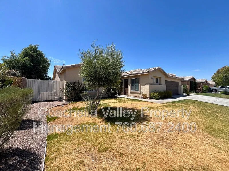 4 bed, 3.0 bath, 2050 sqft, $3,495 — Photo 3