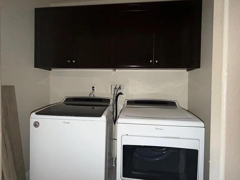 1210 W 39th St #5 — Photo 10