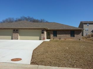 4856 Coventry Dr, Jackson, MO 63755