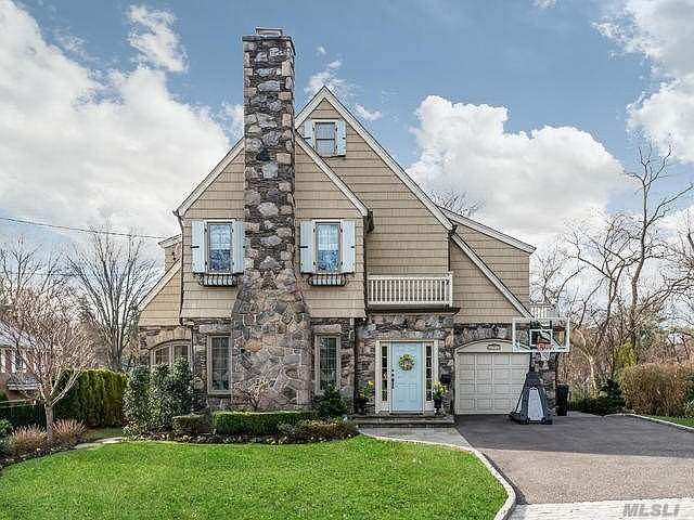 1st image of 444 Hunt Ln
