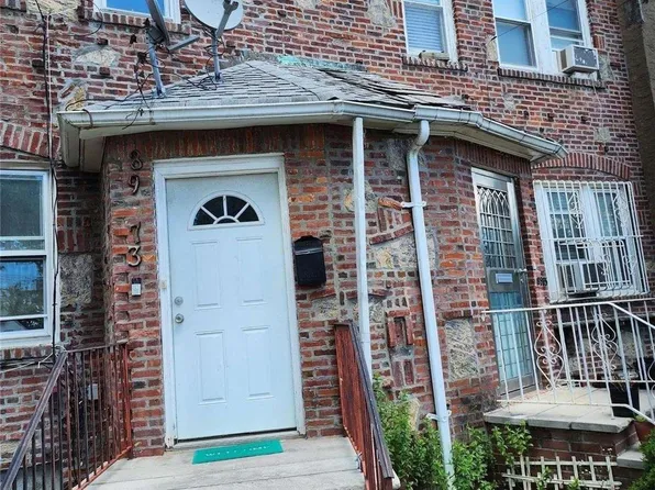 89-73 Vanderveer Street, Queens Village, NY 11427