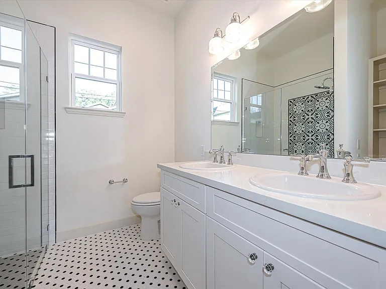 4218 Eigel St — Photo 13