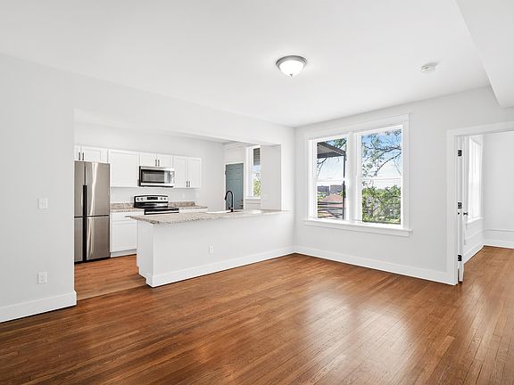 4th image of 5804 Cates Ave