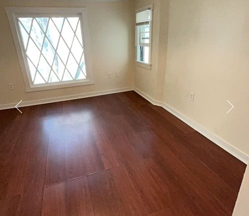 5th image of 611 Stewart Ave SE #3