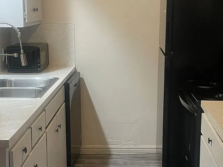 5112 S Delaware Pl #6 — Photo 4