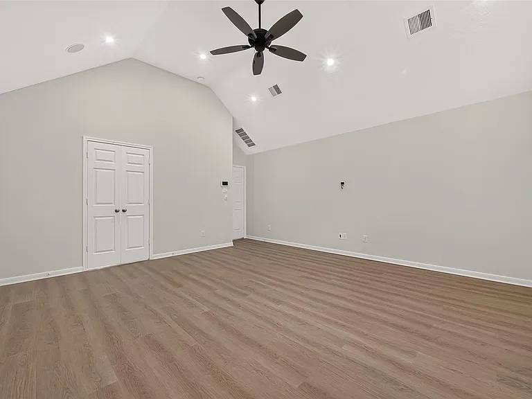 5607 Granite Falls Ln — Photo 35