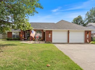 2371 Kasey Ave, Springdale, AR 72764